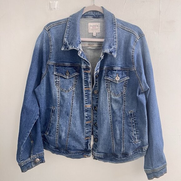 NWOT Torrid denim jean jacket Plus size 2X cotton - Picture 2 of 5